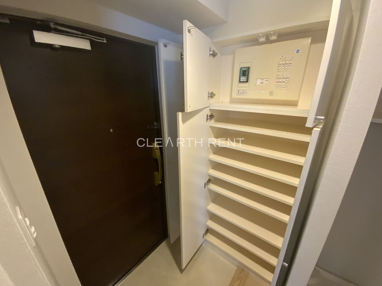 コンシェリアＲ 横濱桜木町9階 シューズクローゼット