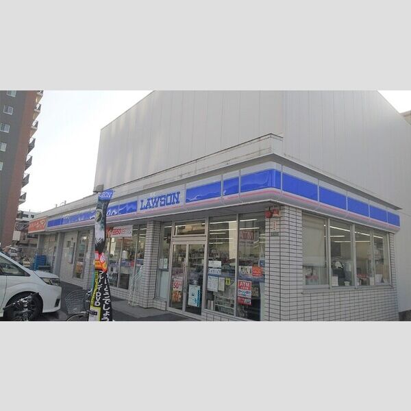 ラリュール谷在家201号室 ローソン足立谷在家店
