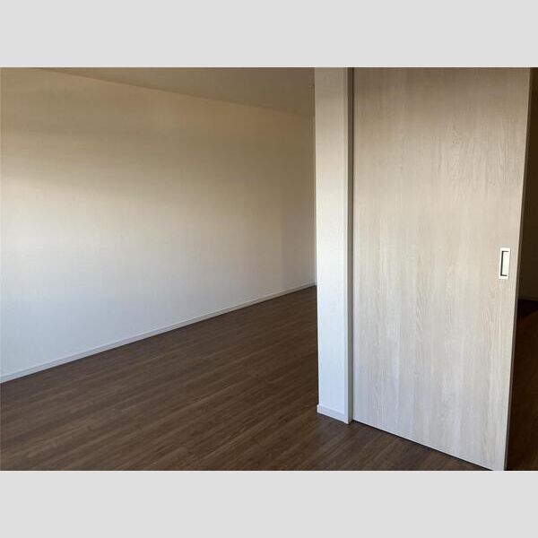 リーブルファイン成城学園前 リビング