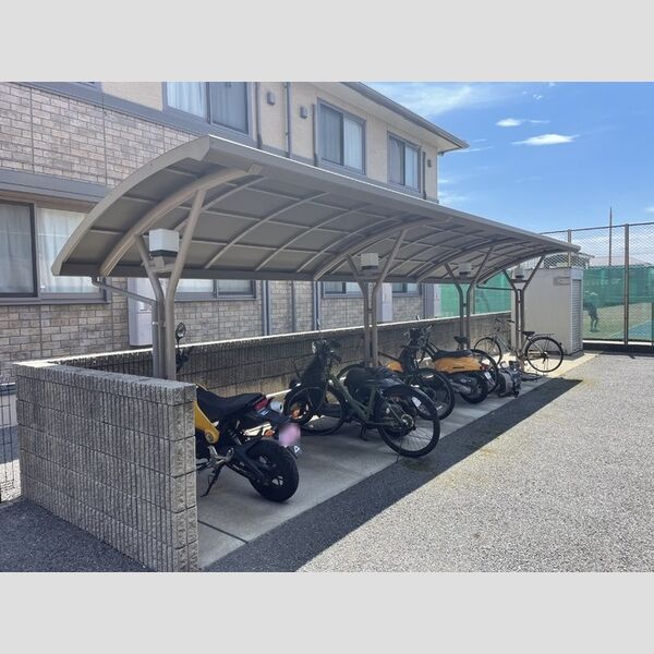 エトワール203号室 駐輪場
