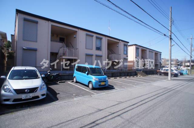 ガーデンヒルズ国分寺台Ｂ棟 駐車場