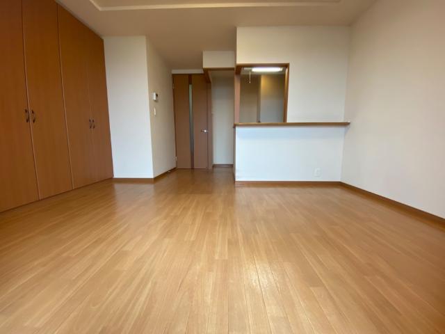 パイン・フィールド　 リビング