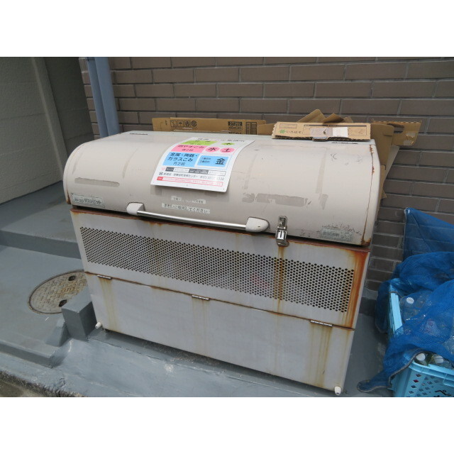 白菊マンション ゴミ置き場