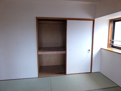 ライオンズマンション多摩川緑地3階 押入　※前回募集時2014年7月撮影の写真