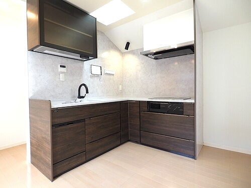 新宿区左門町戸建 システムキッチン新規交換