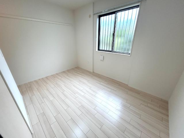 Ｓｍｉｌｅ　ｖｉｌｌａ（スマイル　ヴィラ） 洋室