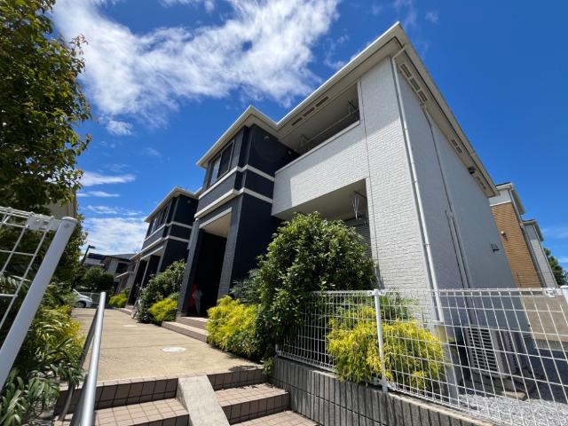 リズ・プラトリーの外観画像