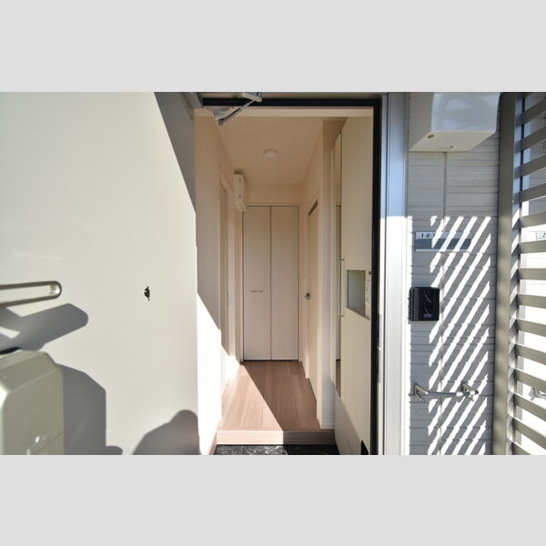 グレイスコート 玄関