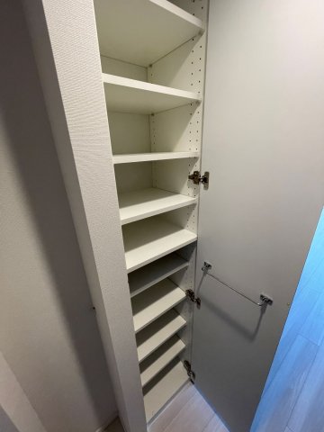 ガーラ・ステーション川崎久地5階 収納スペース豊富です