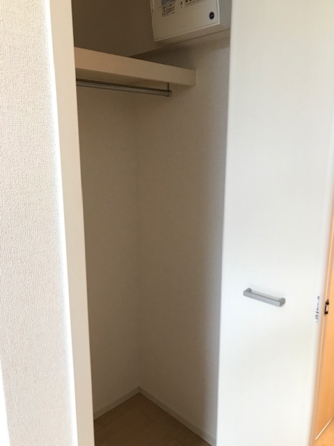 グラン南阿佐ヶ谷2階 収納