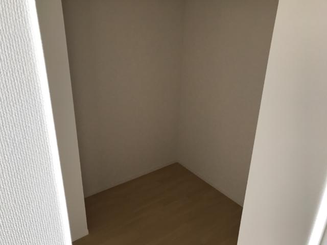 アドレコート102号室 クローゼット