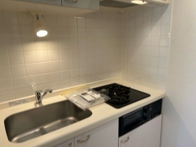 パレ・ホームズ大井町 システムキッチン（2口ガスコンロ・グリル付）