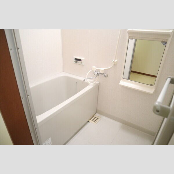 トップヒルズ若宮205号室 ユニットバス