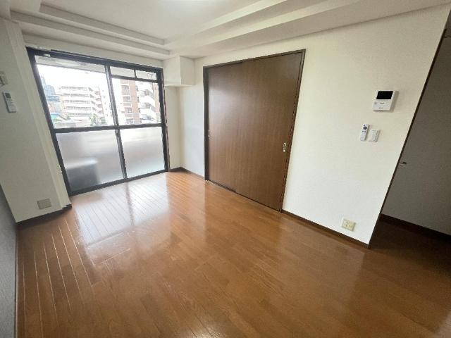 202号室