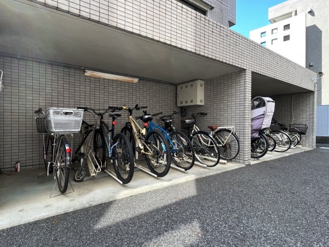 ルーブル新宿西落合伍番館504号室 同建物別部屋の参考画像