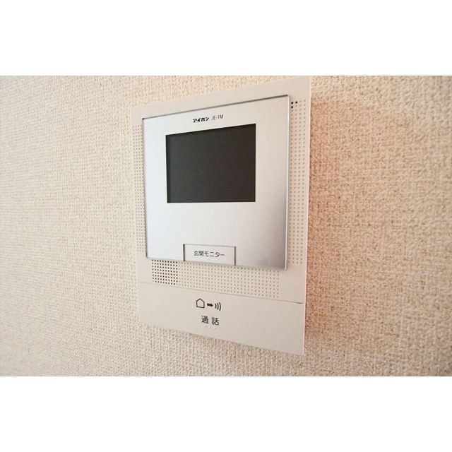 辺見コンパウンド103号室 モニター付インターホン