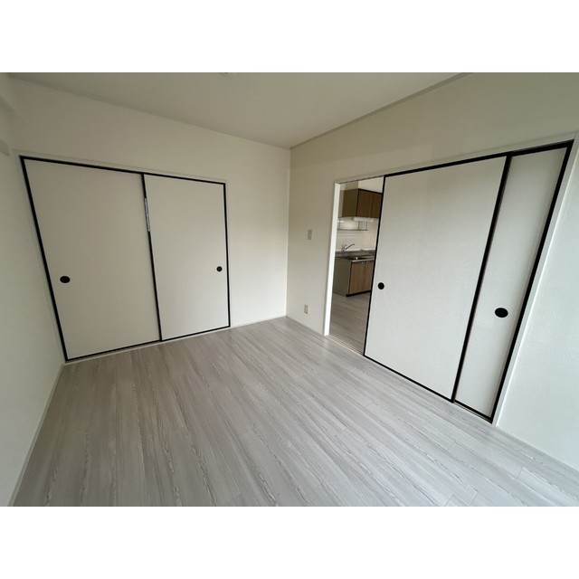 グランパレス小熊102号室 内観