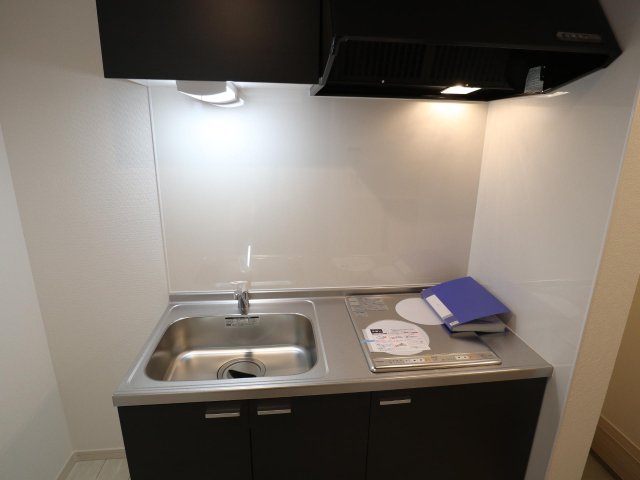 ランウェイ34R105号室 IHコンロx2