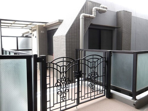 レクセルマンション川越大手町 玄関ポーチ　※2025年6月撮影