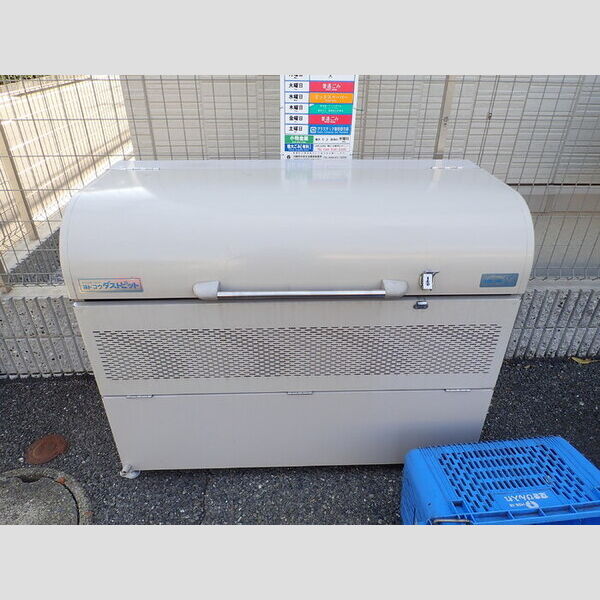 ヴィラ・オキネ 敷地内ごみ置き場