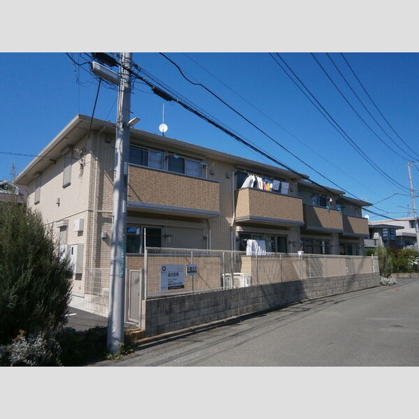 グランシャリオ万願寺の外観画像