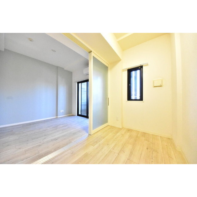 CRESCENT COURT 内観