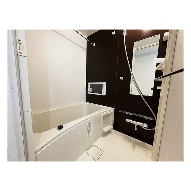 Lilac Roller　新井薬師 TV付きお風呂