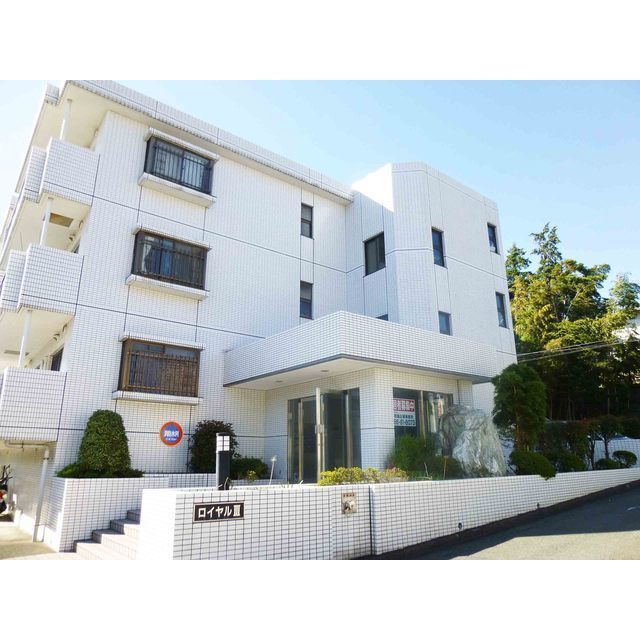 ロイヤルⅢの外観画像