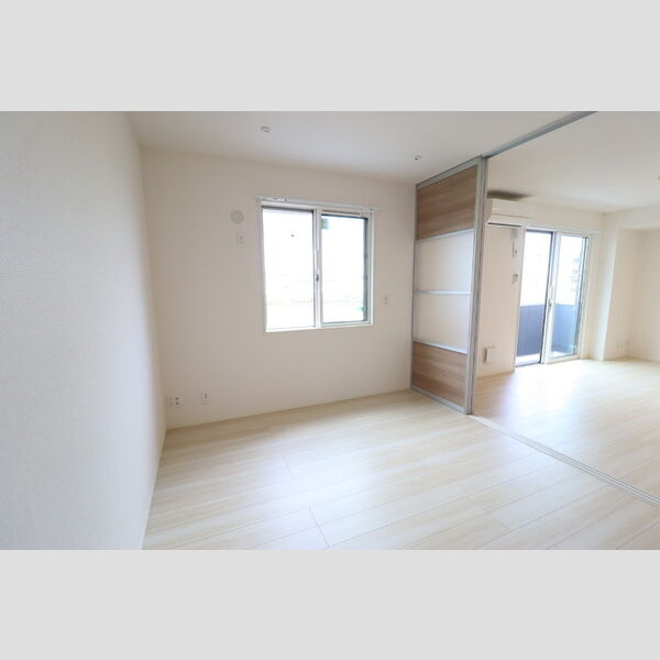 山五ヒルズ102号室 洋室