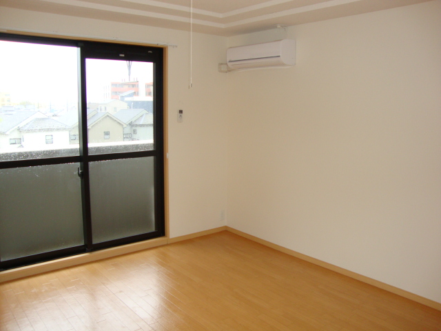 ビオラ301号室 洋室