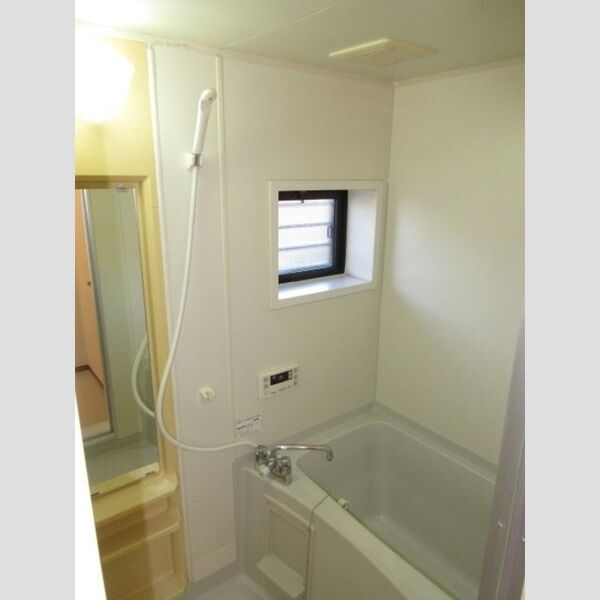 ハウスアーバン 浴室