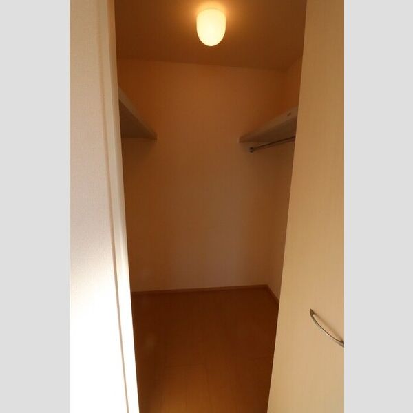 シエルブルー 収納