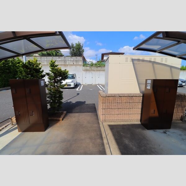 コートプラセール　A 宅配BOX