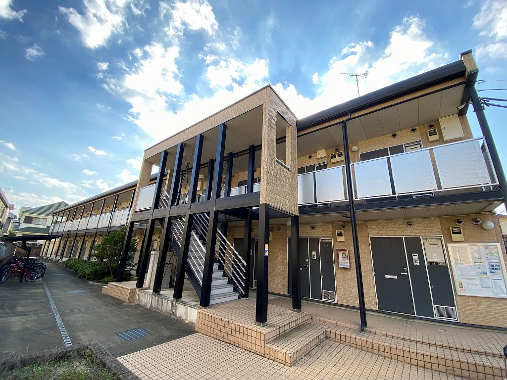 レオパレスグランツⅢの外観画像