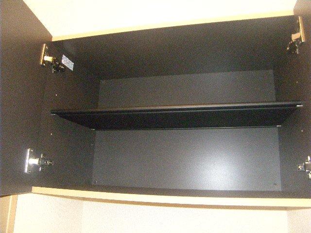 ルミナス・ネロ 下駄箱（イメージ）