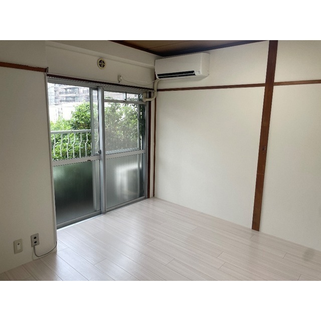 堀江ビル304号室 リビング