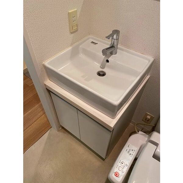 ロイズスクエア東陽町905号室 同建物別部屋の参考画像