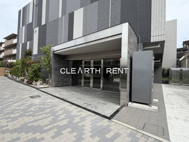 プラシア蒲田 ＴＨＥ ＧＲＡＮＤ ＲＥＳＩＤＥＮＣＥ4階 重厚感のあるエントランス