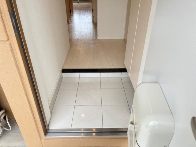 バーニーズⅠ 玄関