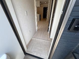 ベルコリーヌ八代102号室 玄関（イメージ）