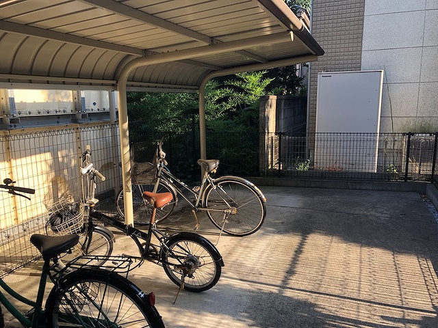 レオネクストカーサ川口飯塚 内観