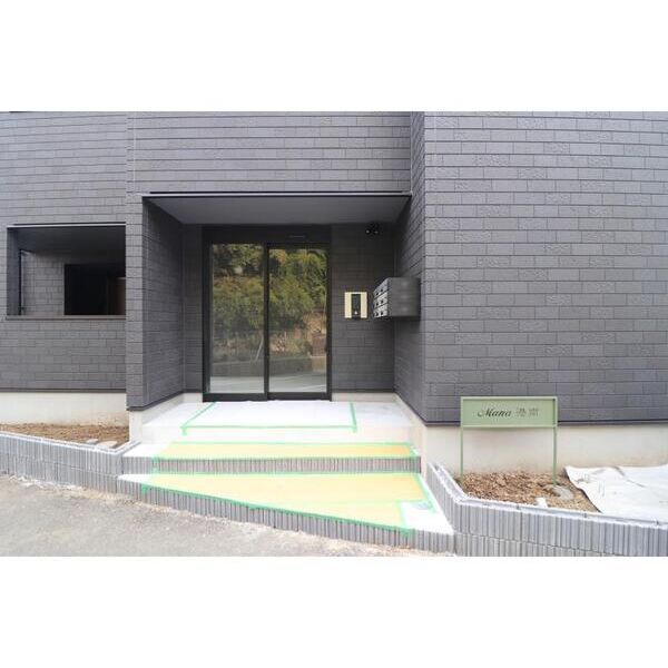 Mana港南 エントランス