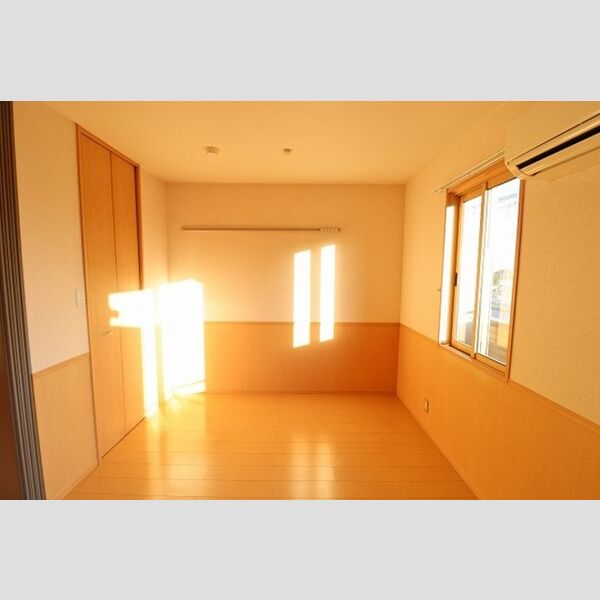 レガロ末広302号室 洋室