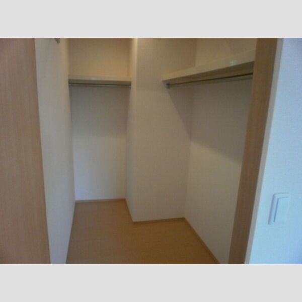 プランドール 広々としたウォークインクローゼット♪