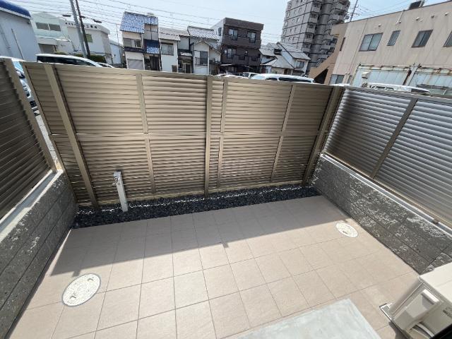 ラ・セルリアン（La Cerulean）102号室 専用庭（イメージ）