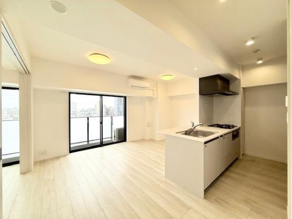 アジールコート町屋8階 リビング