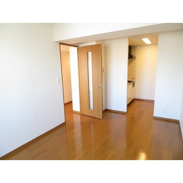 リリエンベルグ弐番館 リビング①