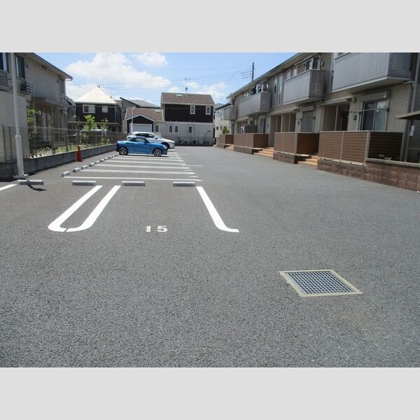 プチクールⅢ・Ⅴ　Ⅴ201号室 駐車場