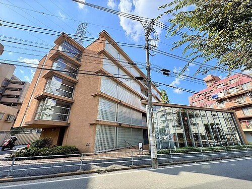 ハウス・エプタ4階 建物外観