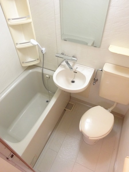 パーク・ノヴァ横浜阪東橋弐番館 お風呂